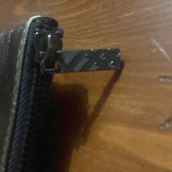 Burberry Fragrances cosmetics bag - Picture 3 of 4